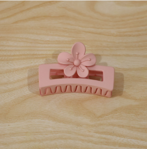Stylish Plastic Hair Clip Strong Grip Claw Clutcher For Women Girls (1 Pc) - Image 4